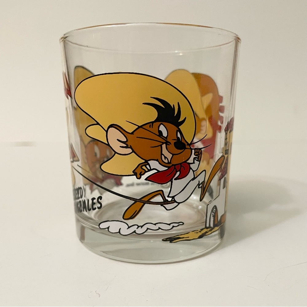 Vintage 1996 Looney Tunes Speedy Gonzales Glass Warner Bros Collectible